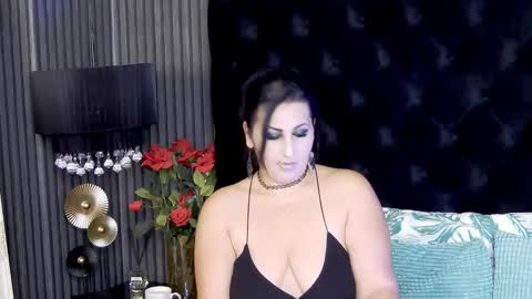 Snapshot of lisamaze chatting on 15, 9, 2025 SofiaHanson online show from 15, 9, 2025