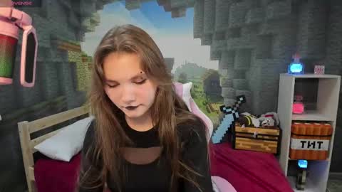 Lisa online show from 22, 2, 2025