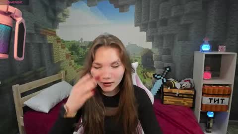 Lisa online show from 22, 2, 2025