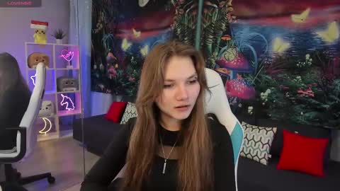 Lisa online show from 9, 3, 2025