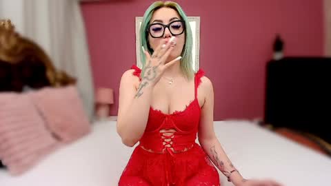 Snapshot of lisaraee chatting on 24, 1, 2025 Lisa online show from 24, 1, 2025