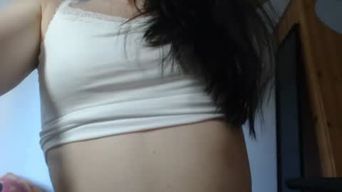 Lisaskybaby online show from 4, 8, 2026