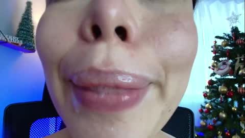 Lisbet online show from 11, 12, 2024