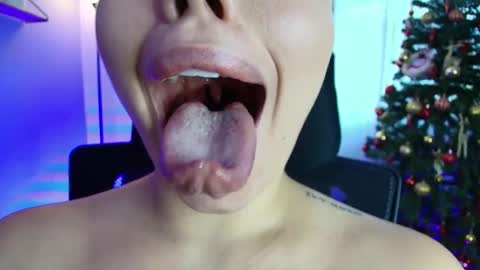 Lisbet online show from 11, 1, 2025