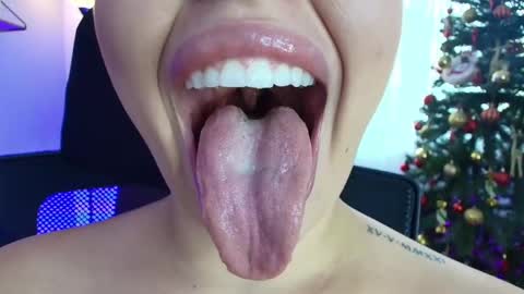 Lisbet online show from 15, 1, 2025