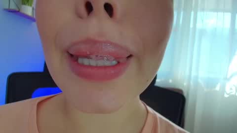 Lisbet online show from 8, 3, 2025