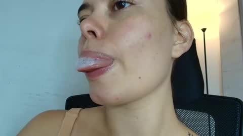 Lisbet online show from 29, 9, 2025