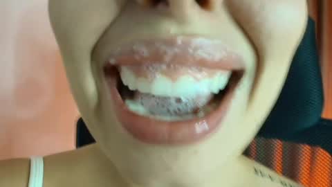 Lisbet online show from 21, 4, 2026