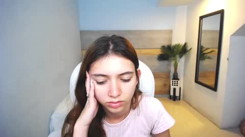 Snapshot of liseth_fox chatting on 4, 12, 2024 Liseth Fox online show from 4, 12, 2024