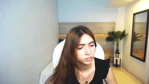 Snapshot of liseth_fox chatting on 5, 12, 2024 Liseth Fox online show from 5, 12, 2024