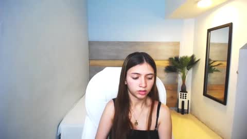 Snapshot of liseth_fox chatting on 19, 12, 2024 Liseth Fox online show from 19, 12, 2024