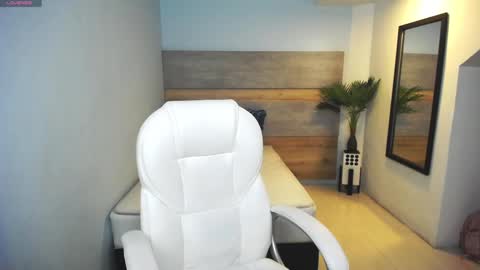 Snapshot of liseth_fox chatting on 21, 2, 2025 Liseth Fox online show from 21, 2, 2025