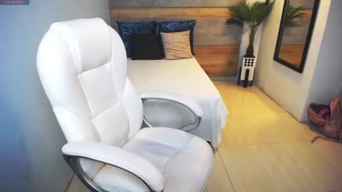 Snapshot of liseth_fox chatting on 22, 2, 2025 Liseth Fox online show from 22, 2, 2025