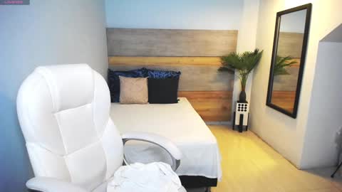 Snapshot of liseth_fox chatting on 25, 2, 2025 Liseth Fox online show from 25, 2, 2025