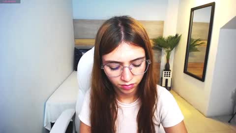 Snapshot of liseth_fox chatting on 26, 2, 2025 Liseth Fox online show from 26, 2, 2025