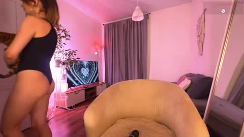 Lisa  online show from 24, 2, 2026