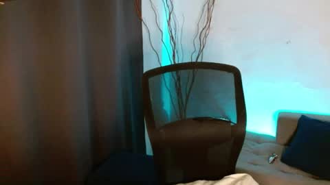  Liss  online show from 8, 6, 2026