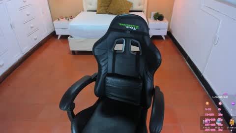 Snapshot of lissa_jhonsoon chatting on 10, 2, 2025 L I S S A online show from 10, 2, 2025