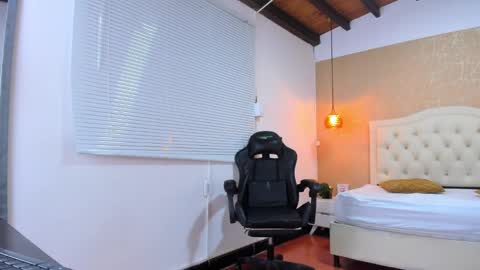 Snapshot of lissa_jhonsoon chatting on 12, 3, 2025 L I S S A online show from 12, 3, 2025