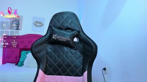 Snapshot of lissa_jhonsoon chatting on 2, 10, 2025 L I S S A online show from 2, 10, 2025