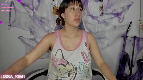 Snapshot of lissa_kim1 chatting on 17, 10, 2025 Lissa Kim online show from 17, 10, 2025