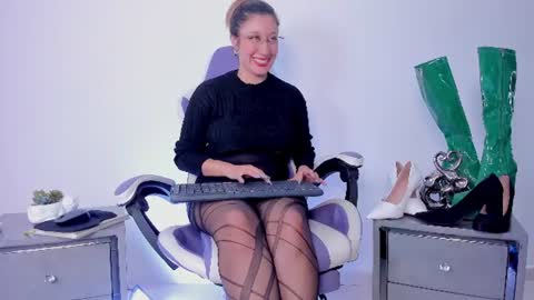 Snapshot of lissa_kim_ chatting on 12, 7, 2026 Lissa Kim online show from 12, 7, 2026