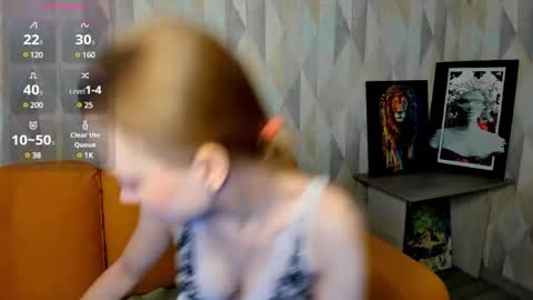 Snapshot of lissa_kitsune chatting on 7, 2, 2025 Lissa online show from 7, 2, 2025