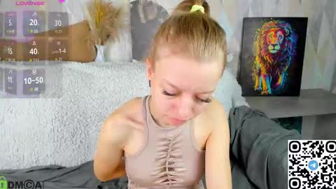 Snapshot of lissa_kitsune chatting on 21, 9, 2025 Lissa online show from 21, 9, 2025