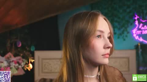 Snapshot of lissa_meooow chatting on 8, 5, 2026 your Liza again. Next stream Dec. 1 at 2 or 3 GMT online show from 8, 5, 2026
