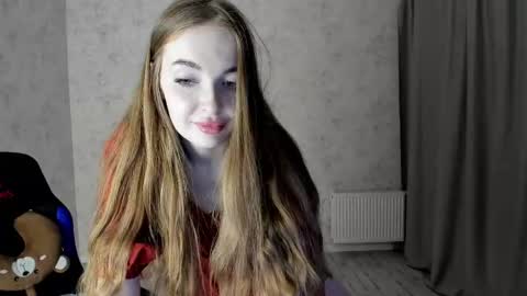 Snapshot of lissacain chatting on 1, 3, 2025 Lissa online show from 1, 3, 2025