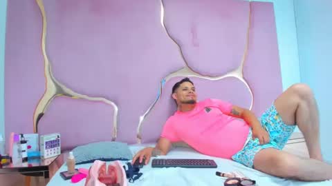 Snapshot of lissandjohnson chatting on 11, 1, 2025 LISSA JHONS online show from 11, 1, 2025