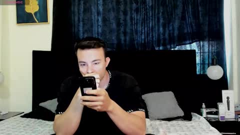 Snapshot of lissandthor chatting on 19, 11, 2025 Natalia and alejandro online show from 19, 11, 2025