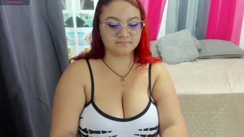 Snapshot of lissavillalobos chatting on 8, 1, 2025 lissa online show from 8, 1, 2025