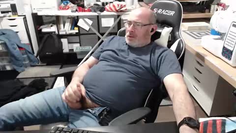 Snapshot of litemike7 chatting on 11, 3, 2025 litemike7 online show from 11, 3, 2025