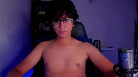 Snapshot of literateboy chatting on 21, 7, 2026 Literateboy online show from 21, 7, 2026