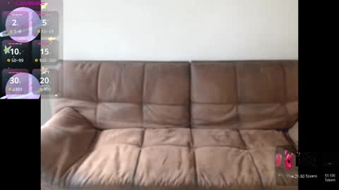 Snapshot of litlle_danni chatting on 2, 11, 2025 Danni online show from 2, 11, 2025