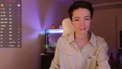 Snapshot of litllle_alis_a chatting on 22, 10, 2025 Alisa online show from 22, 10, 2025