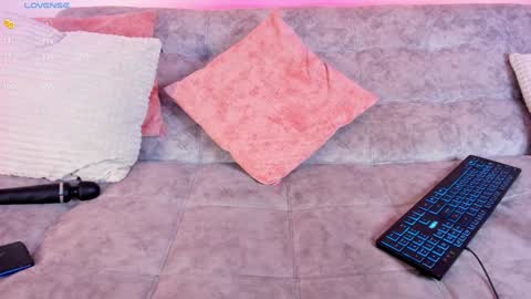 Snapshot of little___sophie chatting on 13, 1, 2025 little___sophie online show from 13, 1, 2025