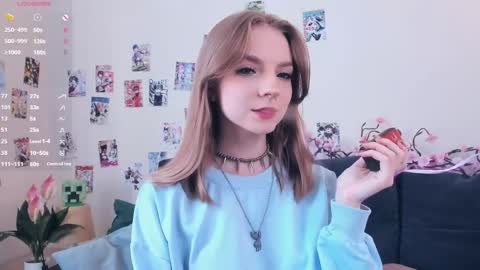 Snapshot of little__caprice chatting on 22, 5, 2026 Bella online show from 22, 5, 2026