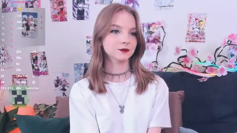 Snapshot of little__caprice chatting on 2, 6, 2026 Bella online show from 2, 6, 2026