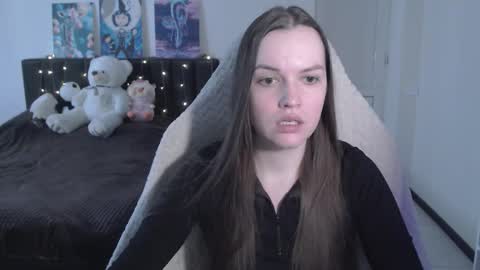 little__flowers online show from 1, 3, 2026