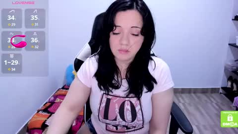 Angely online show from 5, 1, 2025