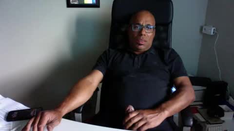 Snapshot of little_buddha chatting on 1, 6, 2026 Pure Black Power online show from 1, 6, 2026