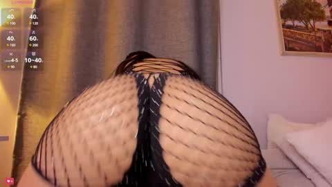 Snapshot of little_caprice_x chatting on 13, 12, 2024 Ana online show from 13, 12, 2024