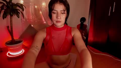 Snapshot of little_emilyd chatting on 17, 12, 2024 Emily online show from 17, 12, 2024