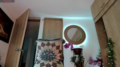 Izzi online show from 22, 10, 2025