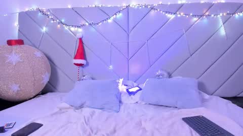 Snapshot of little_kris1 chatting on 13, 11, 2025 little_kris1 online show from 13, 11, 2025