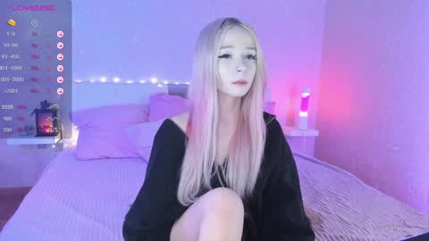 Snapshot of little_misaki chatting on 13, 1, 2025 Maria online show from 13, 1, 2025