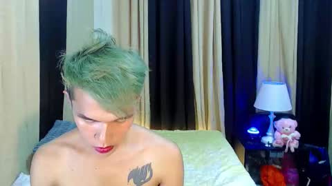 Snapshot of little_pauoie chatting on 14, 12, 2025 Pauoie online show from 14, 12, 2025