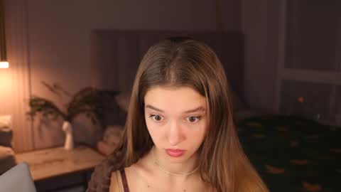 Snapshot of little_poetry chatting on 23, 10, 2025 Kiki online show from 23, 10, 2025